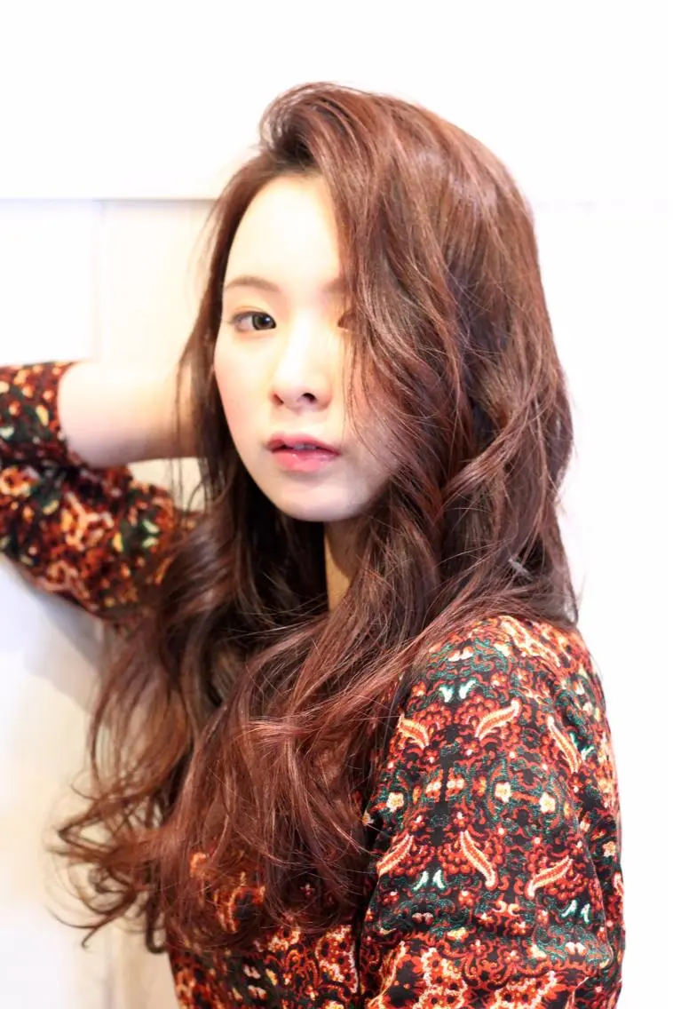 ロング カラー パーマ BANDE 水崎 悟のヘアスタイル