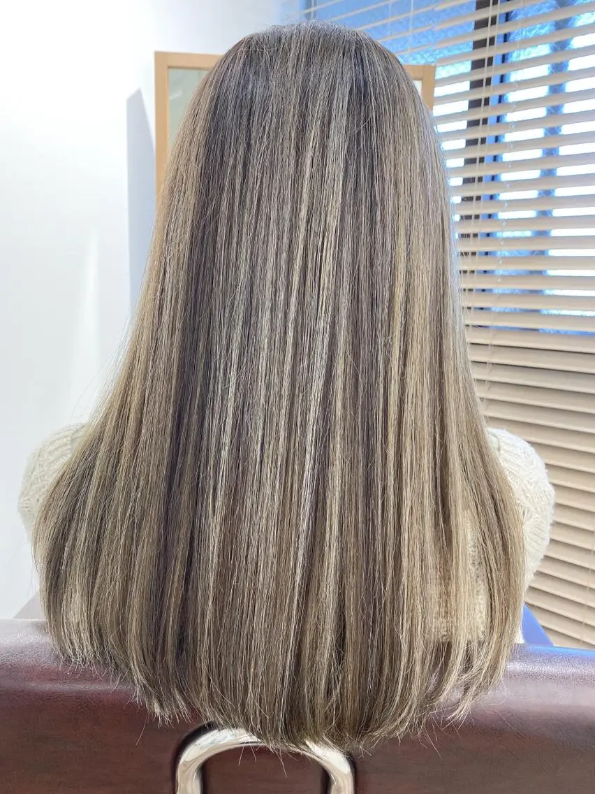 ロング カラー ヘアカラー トリートメント ハイライト⭐️上野 高広のヘアスタイル