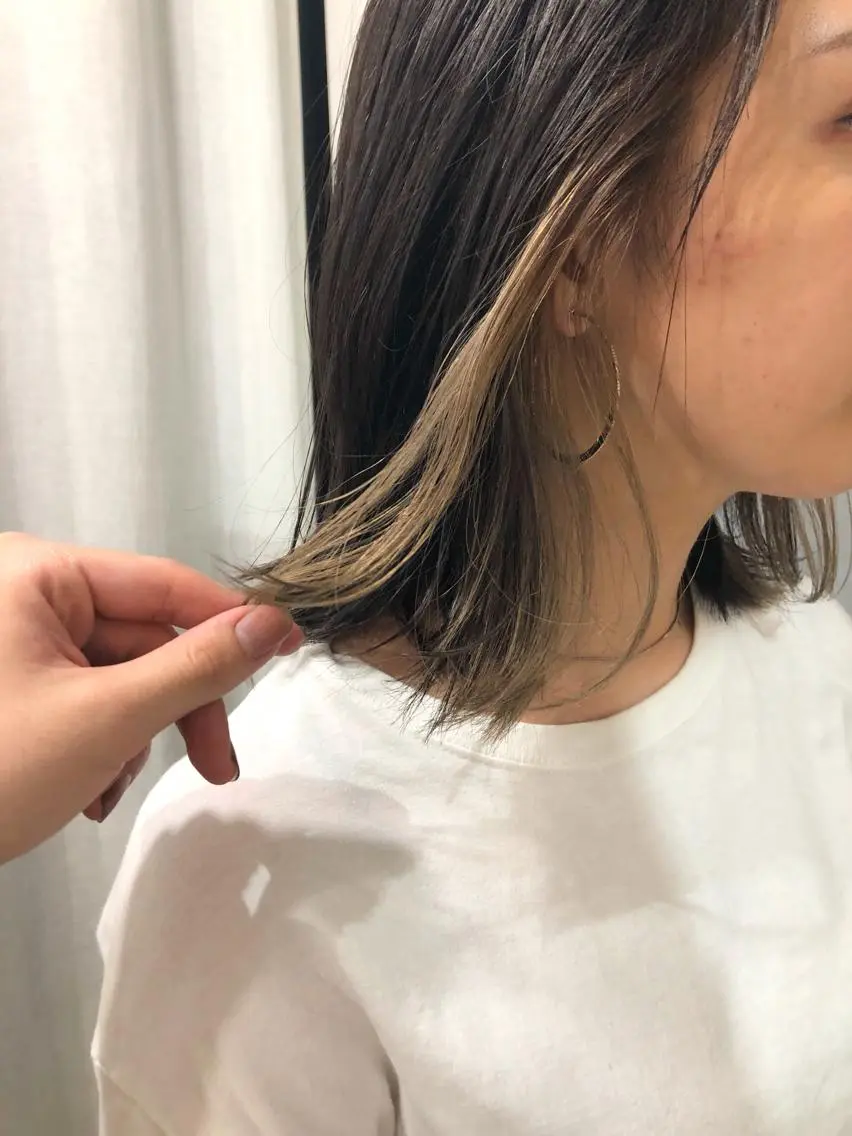 ミディアム カラー インナーカラー Pia ツボイ ケイタのヘアスタイル