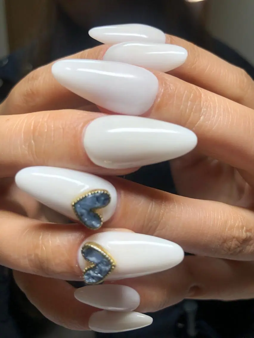 カラー ネイル スカルプネイル ホワイト bijou nails 蓮のネイルデザイン