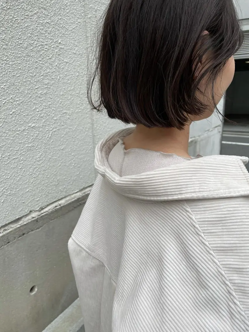 ミディアム カット ヘアカラー トリートメント ayane⭐️ボブ・ ショート・パーマのヘアスタイル
