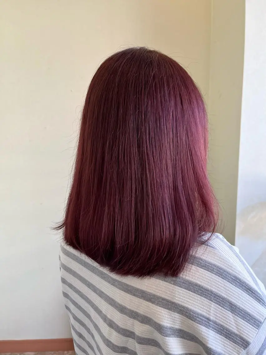ミディアム カラー パープルカラー レッドカラー カット ヘアカラー NUMBER 天王寺 🌼yuriのヘアスタイル