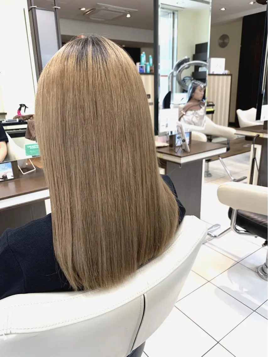 ロング パーマ 縮毛矯正 トリートメント ブリーチでもできる 縮毛矯正相原慎🌈のヘアスタイル