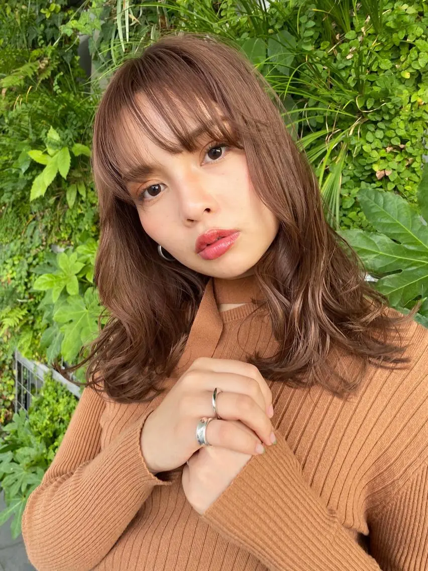 ロング カラー ARMONY秋山輝也 コテ巻き風パーマ特化のヘアスタイル