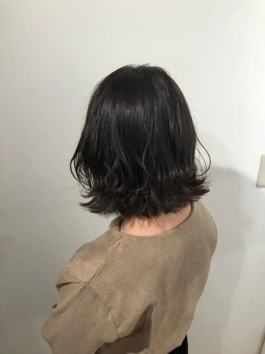 ショート カラー カット ヘアカラー トリートメント ブリーチ特化 梅田本多翔のヘアスタイル