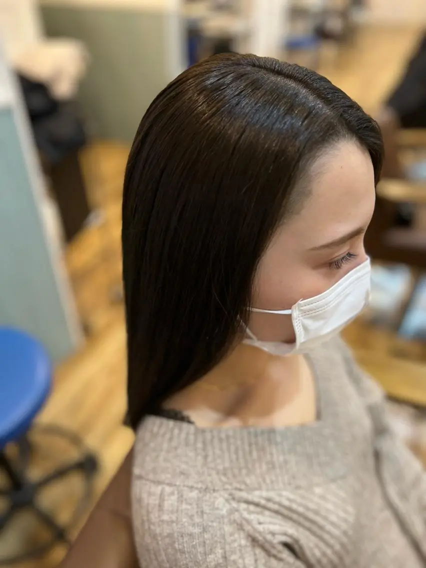 セミロング カラー 🐰ハイトーンカラー 畠山 渡🐰のヘアスタイル