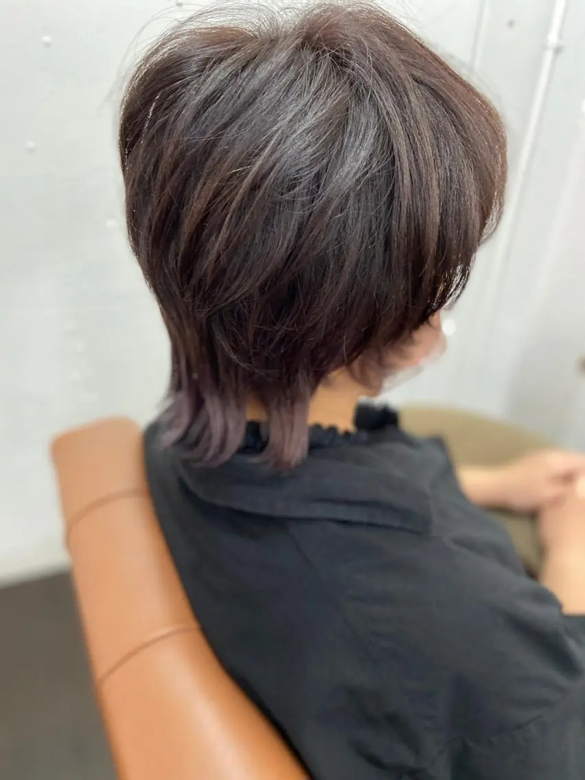 ショート カラー メッシュ ウルフカット 久木原 ゆりのヘアスタイル