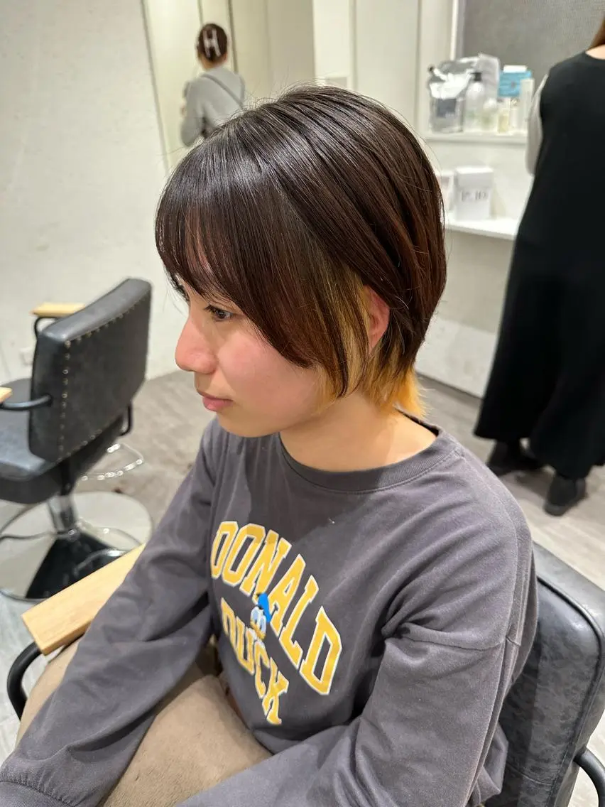 ミディアム カラー 抜きっぱなしブロンド レイヤーカット ウルフカット ウルフレイヤー 艶髪レイヤー上田 紗也🇰🇷💗のヘアスタイル