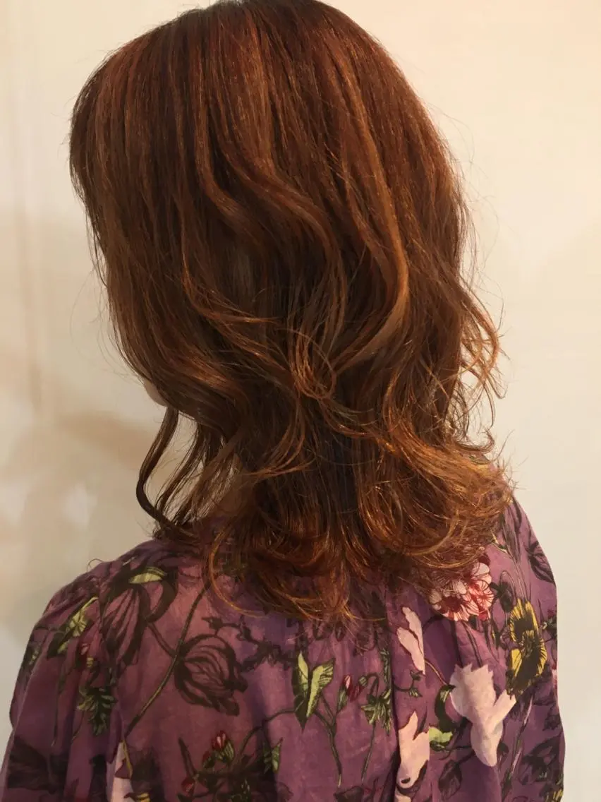 セミロング 狩野 羅夢のヘアスタイル