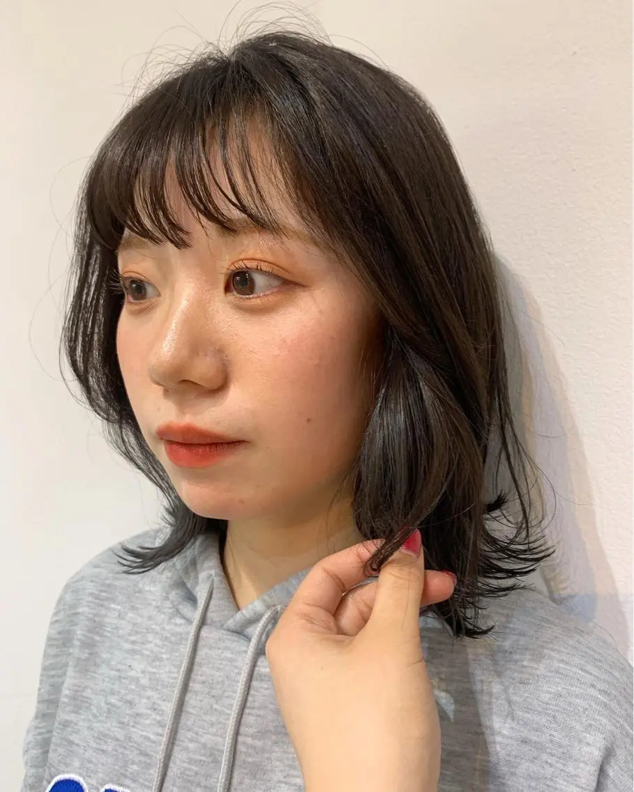 ミディアム カラー 透明感カラー 韓国ヘア 🎀華澄のヘアスタイル