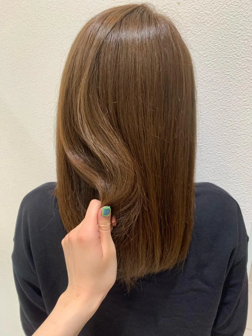 セミロング 🪿透明感/艶カラー ﾜﾀﾅﾍﾞｱｵｲのヘアスタイル