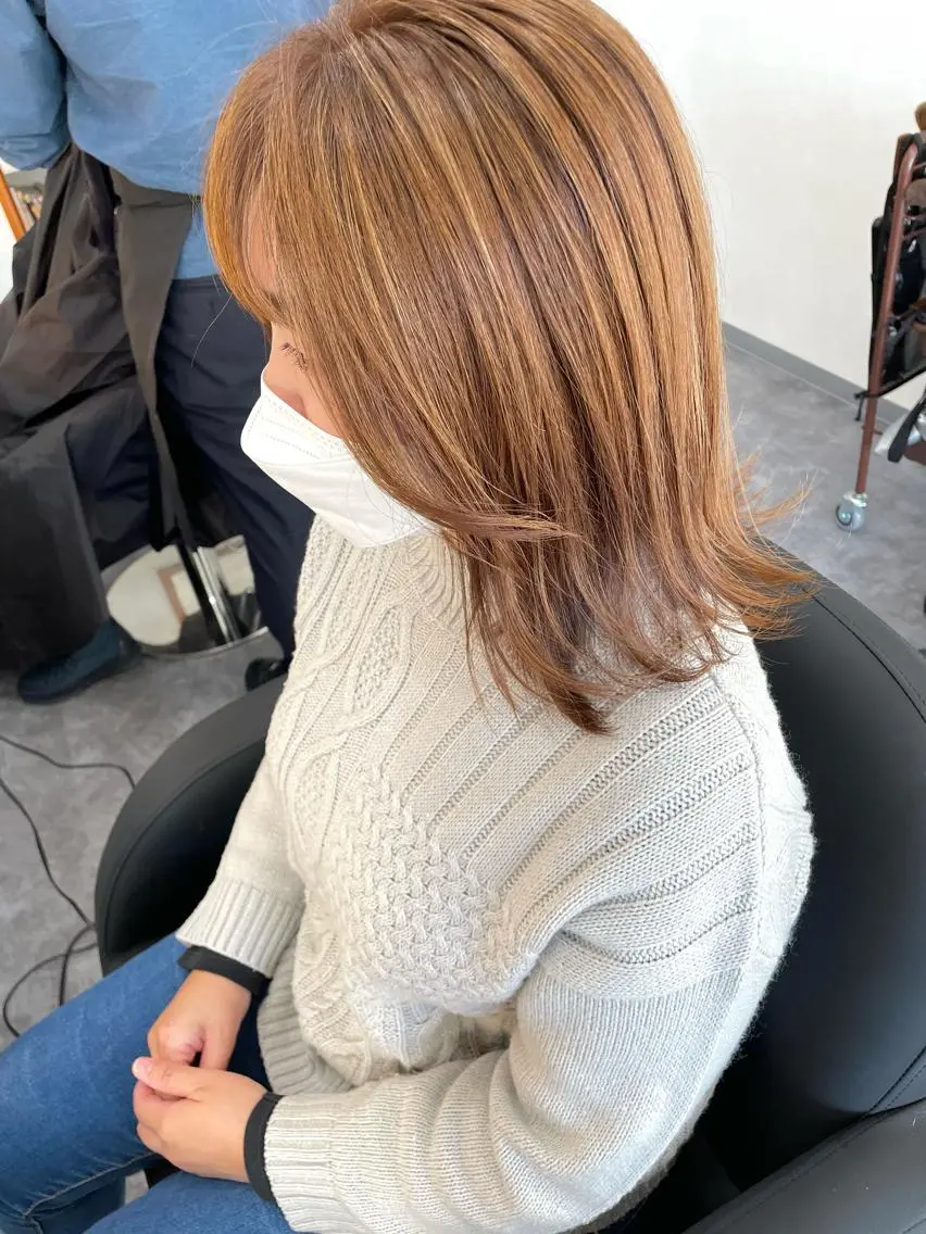 ミディアム ショートボブ ミディアムパーマ 韓国風カラー ボブ ハイライト ヘアカラー トリートメント hair terra ce M奈良店のヘアスタイル