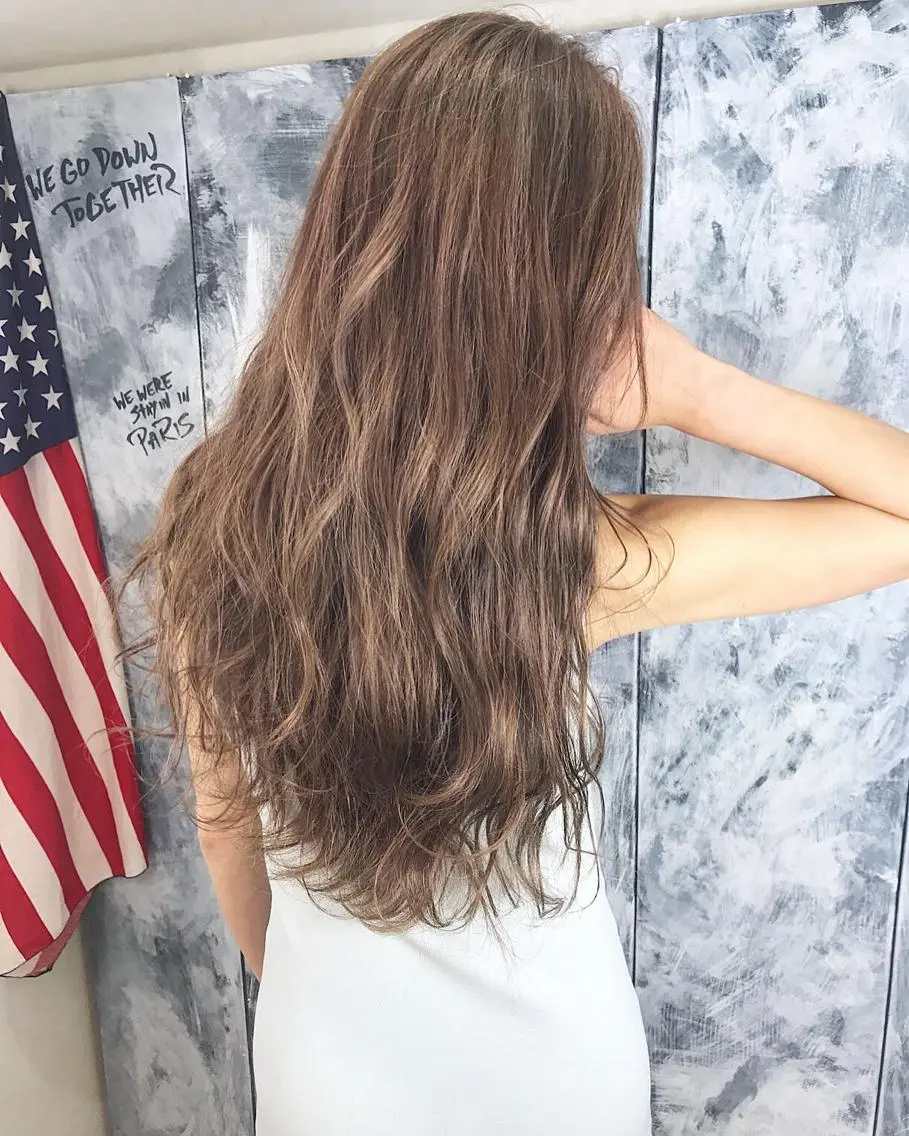 ロング カラー TATSUYA アートディレクターのヘアスタイル