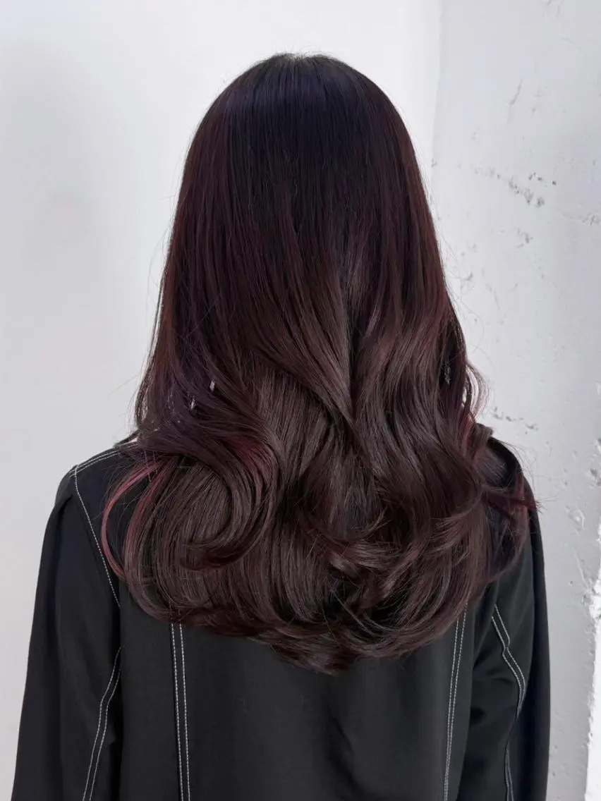 カラー セミロング くびれヘア 顔まわりレイヤー 顔周りカット 韓国風ヘア レイヤーカット カット ヘアカラー トリートメント ITbyALBUM 浦和店のヘアスタイル
