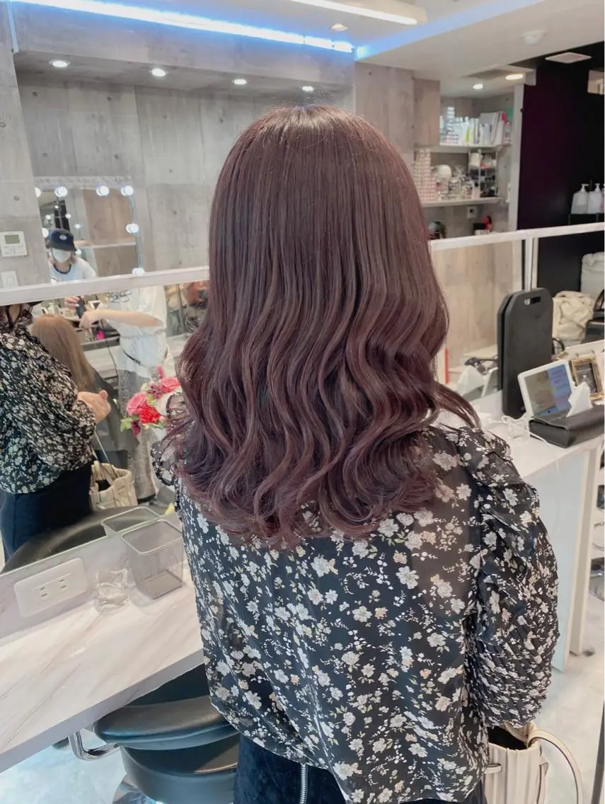 セミロング カラー ハイトーン特化💍 chloe💍韓国のヘアスタイル