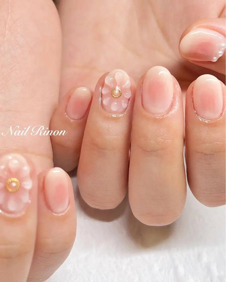 ネイル チークネイル ぷっくりネイル ハンドネイル Nail Rinonのネイルデザイン