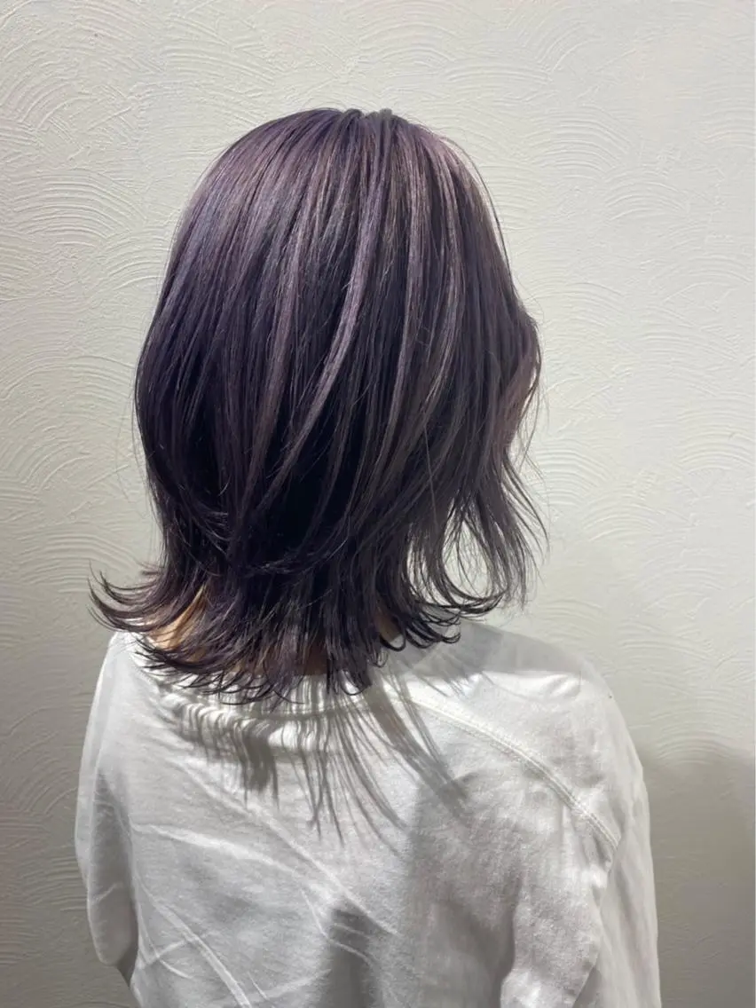 ショート カラー ヘアアレンジ アッシュ アッシュグレー アッシュグレージュ バレイヤージュ ミストバング Bob&ハイトーン 専門家CHIHIROのヘアスタイル