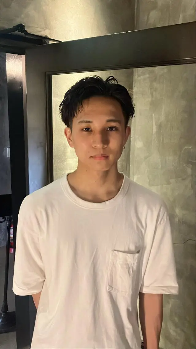 ショート メンズ 本田 央介のヘアスタイル