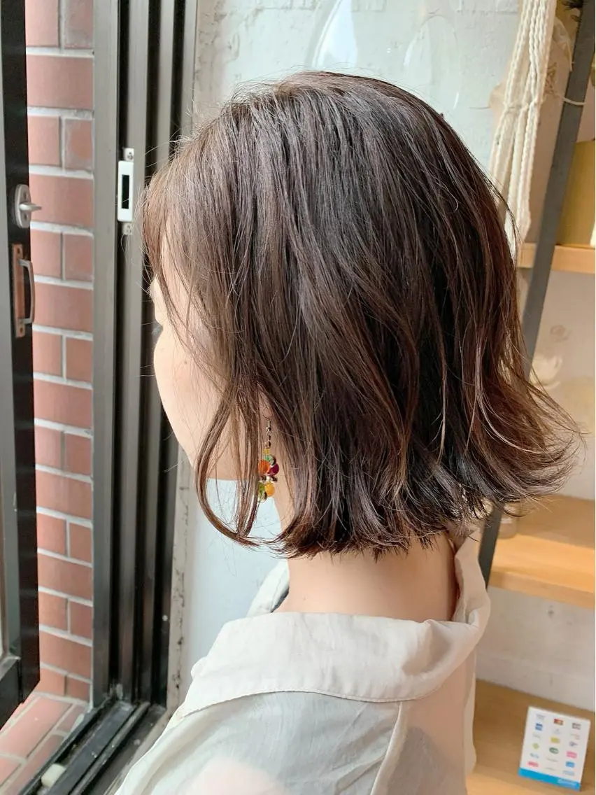 ショート カラー ベージュカラー 外ハネヘア カット ヘアカラー トリートメント 💛丁寧さNo.🥇 🧸片山智裕💛のヘアスタイル