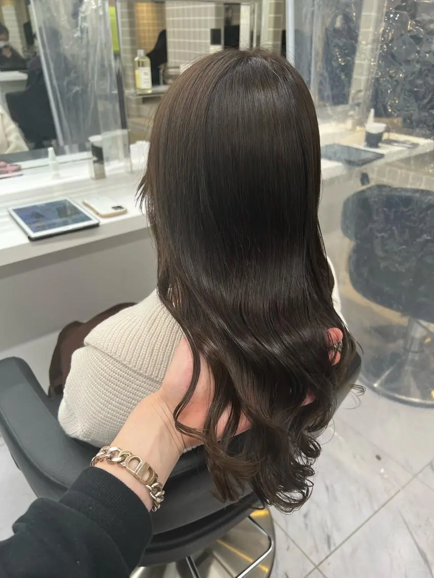 セミロング パーマ ヘアアレンジ メンズ マツエク・マツパ アイブロウ 韓国風ベージュ🤎 赤みなし🌿横浜🤎のヘアスタイル
