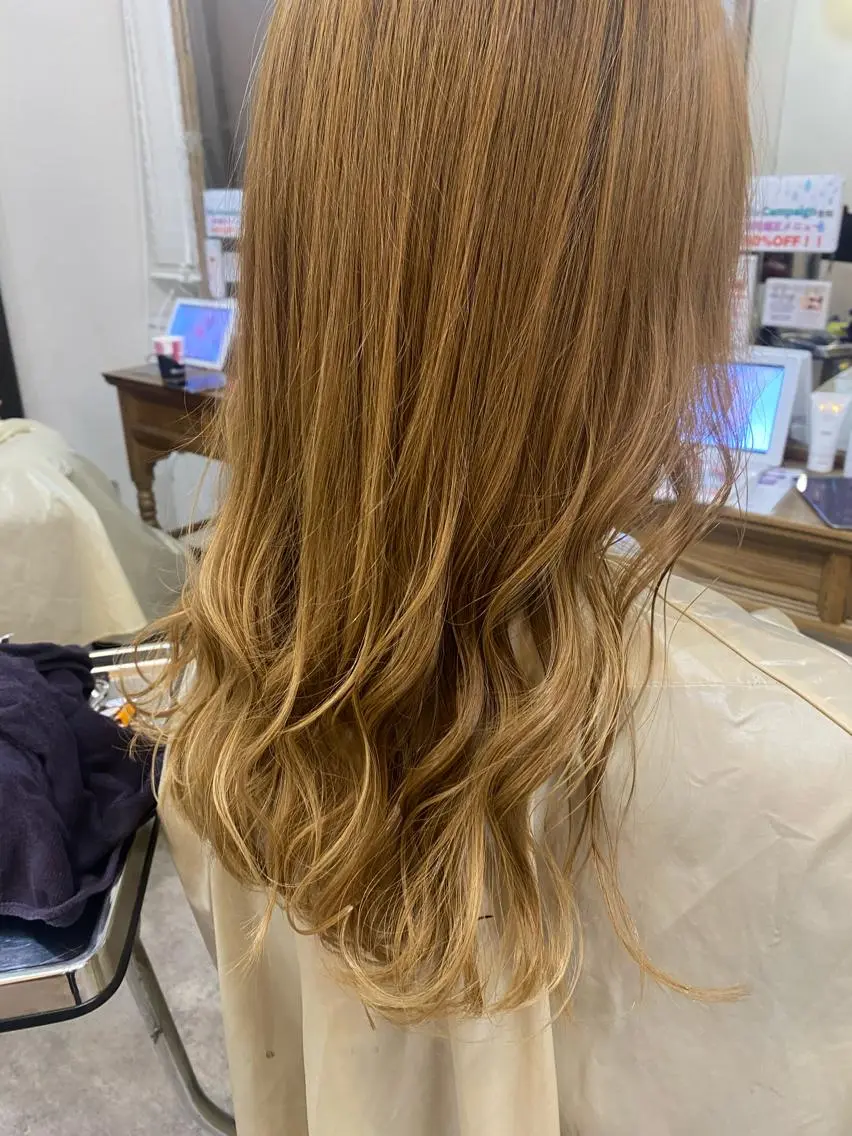 セミロング カラー くせ毛多毛特化 高橋　淳のヘアスタイル