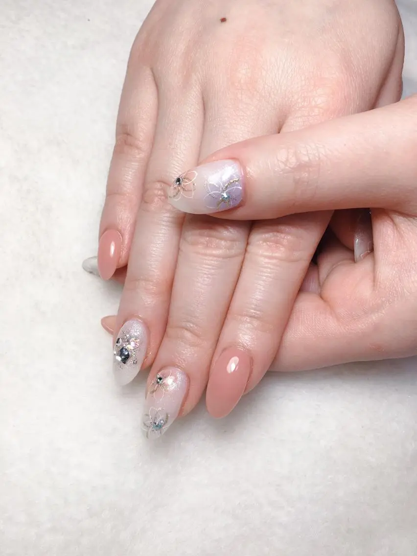 ネイル アートネイル フラワーネイル ハンドネイル kipinail 川﨑えりかのネイルデザイン