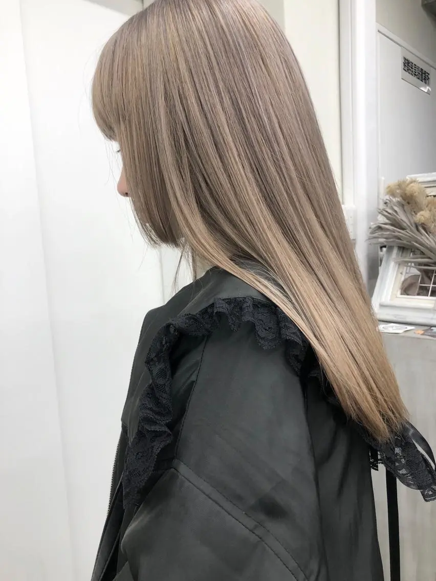 セミロング ヘアカラー トリートメント 小澤大輔 YOLO hairのヘアスタイル