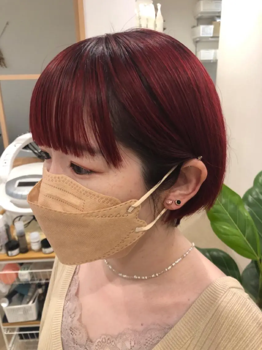 ショート カラー パーマ ヘアアレンジ ショートボブ ブリーチ レッドカラー ボブ ショートヘア カット ヘアカラー トリートメント 【ツヤ髪美容師】 ツダケイスケのヘアスタイル