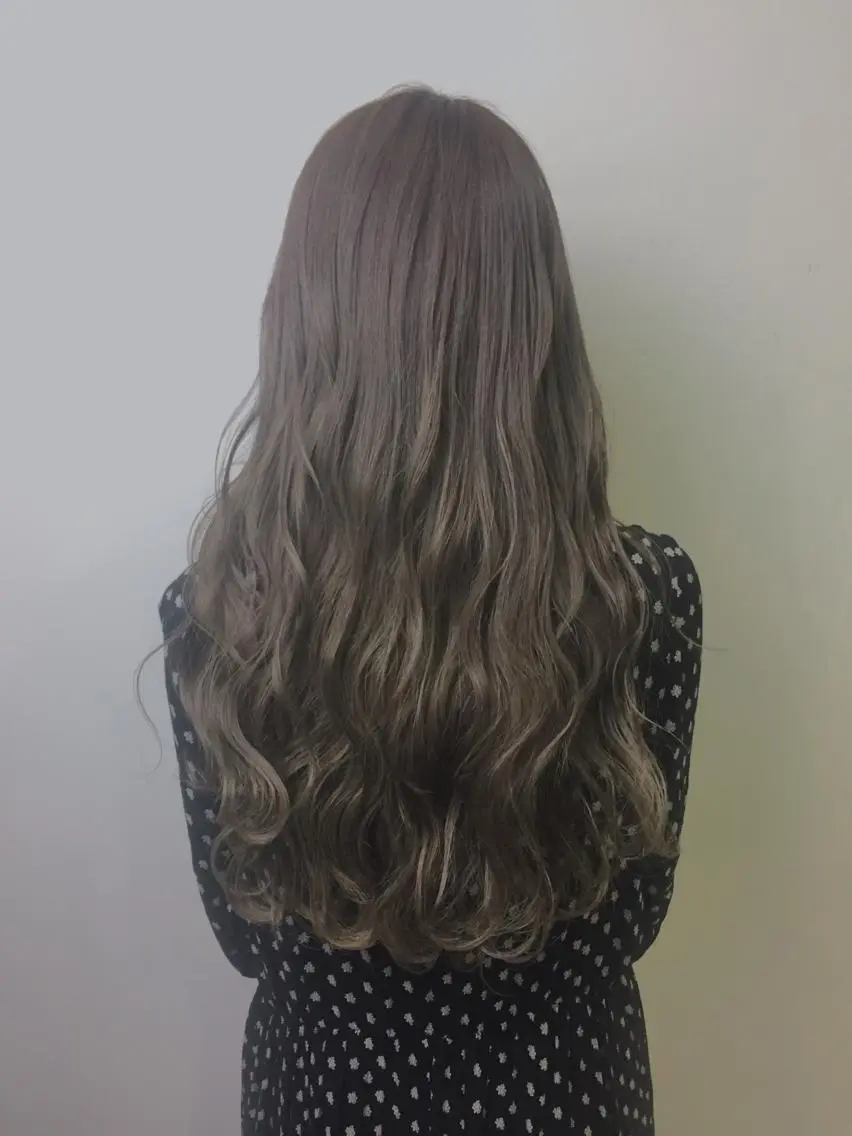 ロング カラー 甲斐 司のヘアスタイル