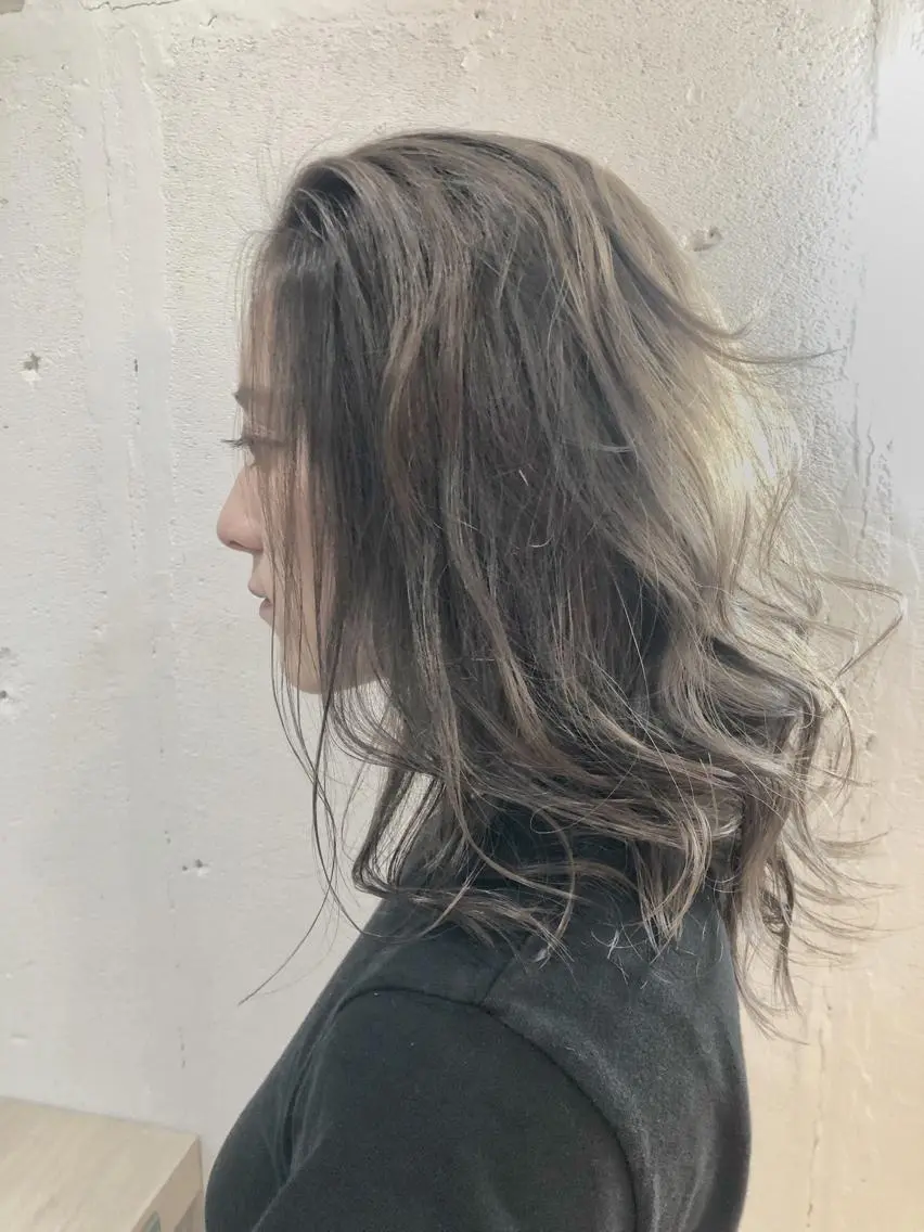 ミディアム ヘアカラー 南都 良太のヘアスタイル