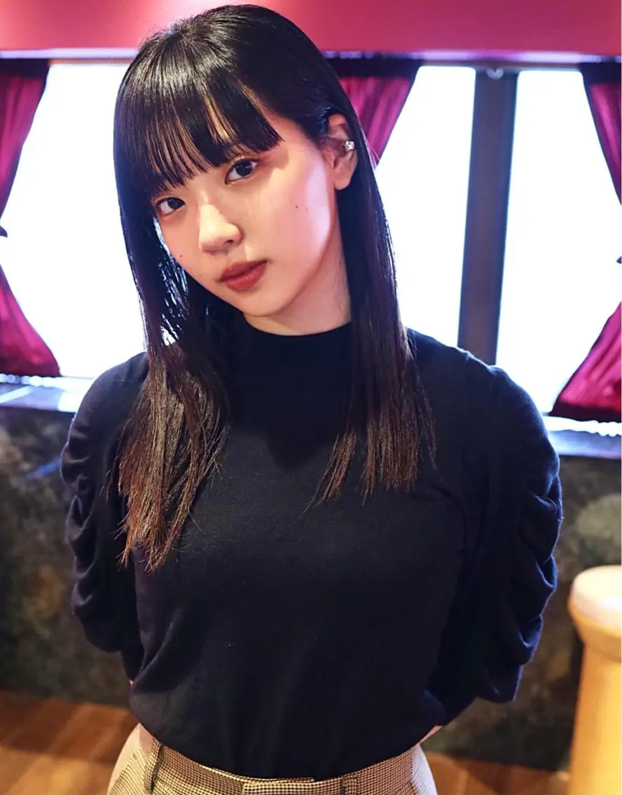 セミロング カラー パーマ ヘアアレンジ トレンドヘア🩶 艶髪🩶yoshiのヘアスタイル