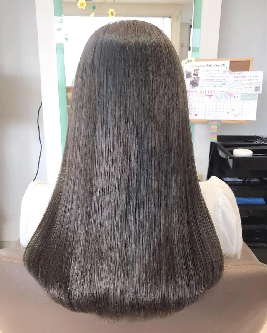 セミロング 松田 みのりのヘアスタイル