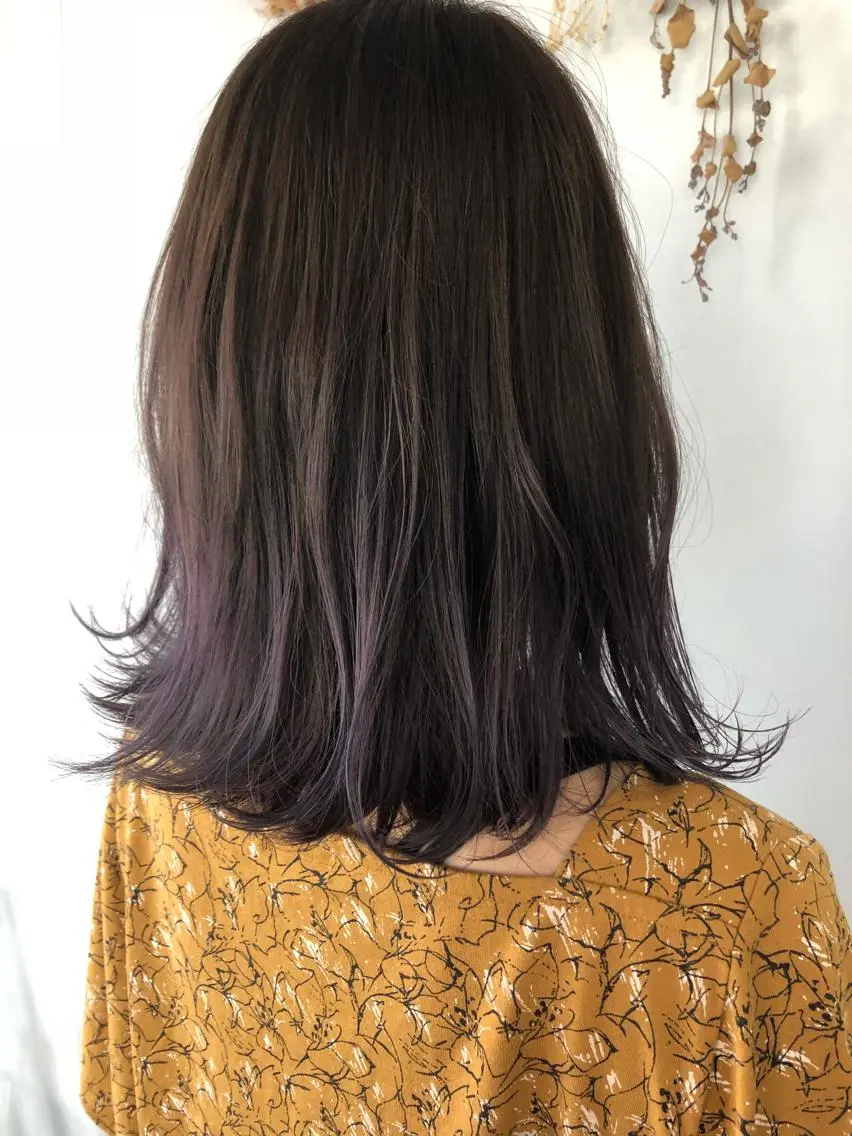 ミディアム カラー 松浦 圭希のヘアスタイル