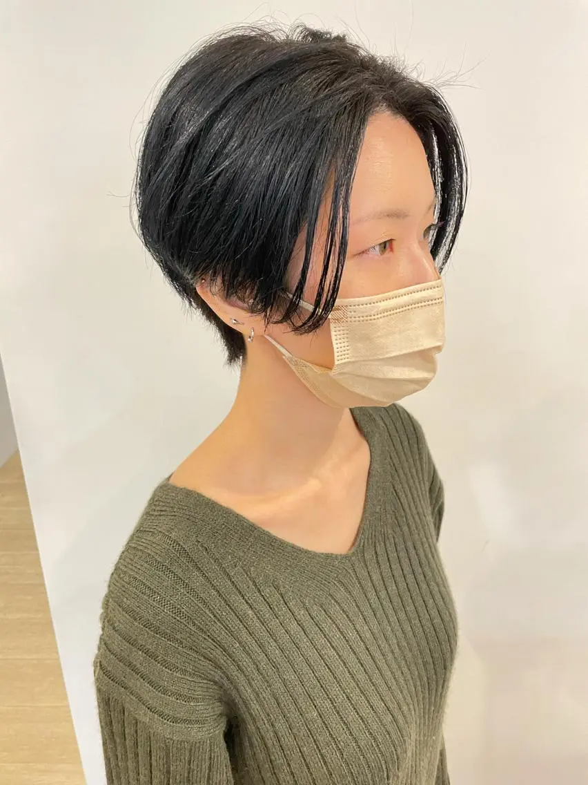 ショート カット ヘアカラー トリートメント 大迫 江梨のヘアスタイル