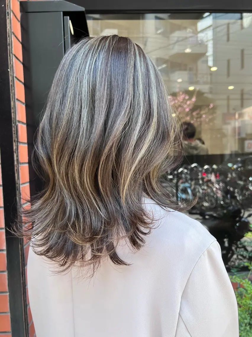 ミディアム カット ヘアカラー トリートメント トップスタイリスト/ アユミのヘアスタイル
