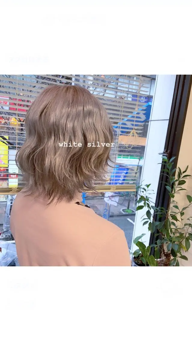 ミディアム カラー カット ヘアカラー 韓国✖️網紅🖤 パーマYURIYAのヘアスタイル