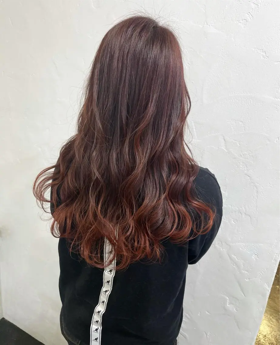 ロング カラー バレイヤージュ デザインカラー グラデーションカラー メッシュ 外国人風カラー Loob.TOKYO MIYA🌈のヘアスタイル