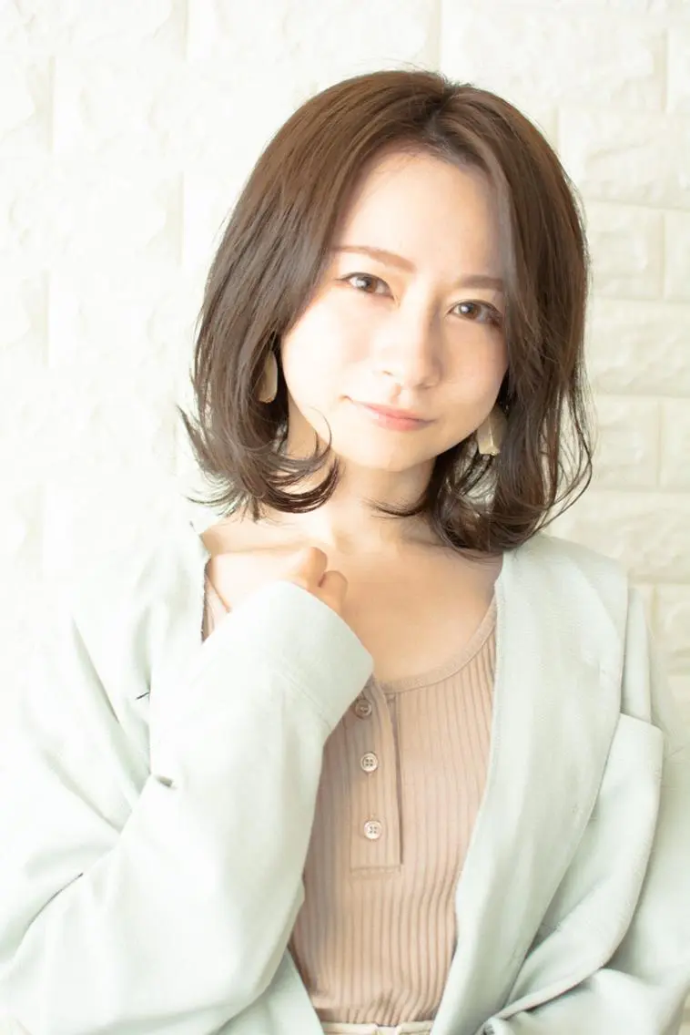 ミディアム カラー ショートボブ ベージュカラー ブルーカラー ブルージュ グレージュ カット ヘアカラー トリートメント 斉藤 正敏のその他イメージ