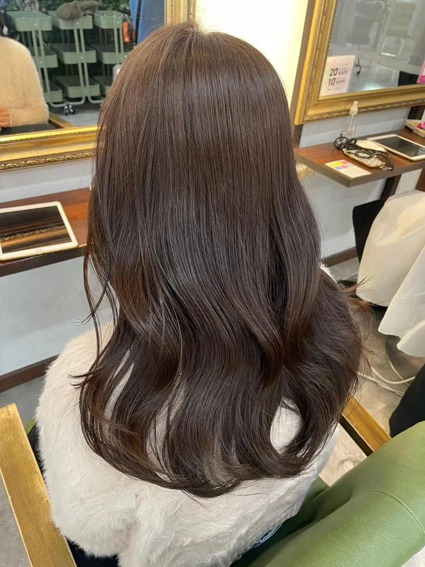 ロング ショートボブ ボブ くびれヘア 顔周りカット ロング newi saLyu ネウィ　サリューのヘアスタイル