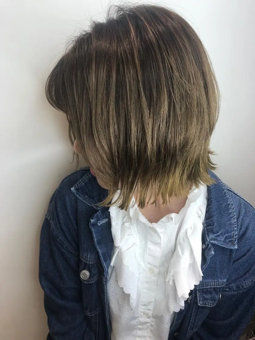 ミディアム カラー イエローカラー インナーエクステ渋谷 🦋KAJIのヘアスタイル