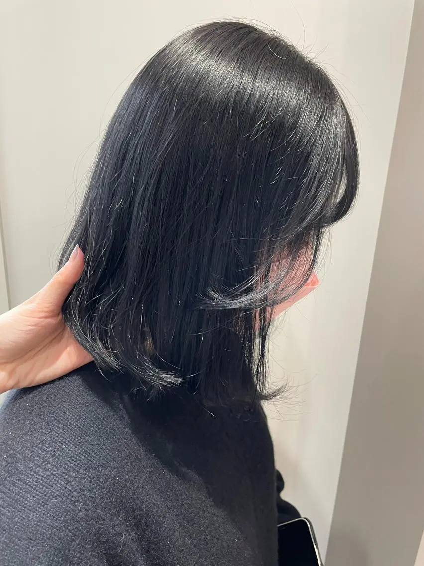 ミディアム カラー ダークグレー 韓国×網紅ヘア 🤍りん🤍のヘアスタイル