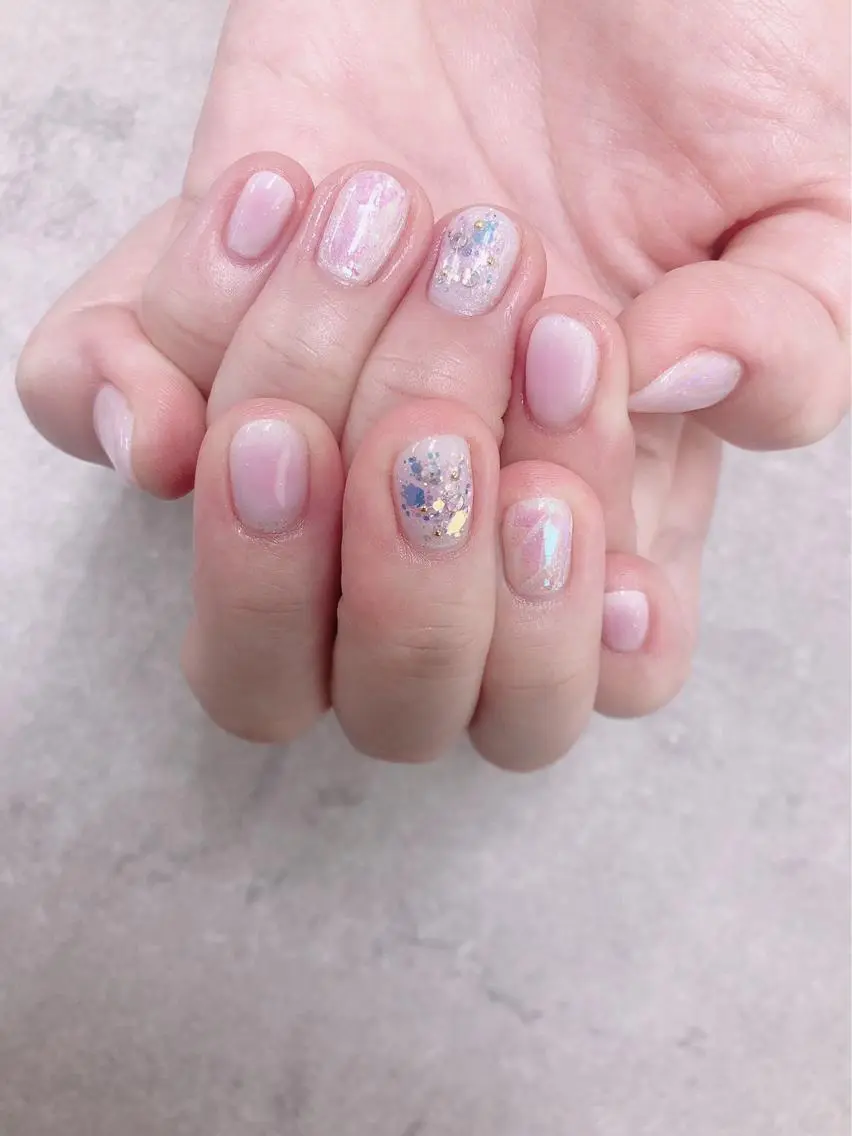ネイル チークネイル キラキラネイル ハンドネイル FASTNAIL PLUS 新宿店のネイルデザイン