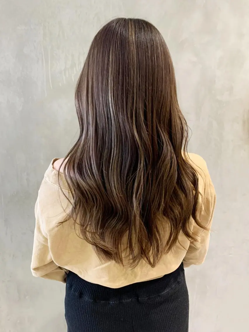 ロング カラー パーマ ヘアアレンジ アッシュ ベージュカラー ITbyALBUM 中野店のヘアスタイル