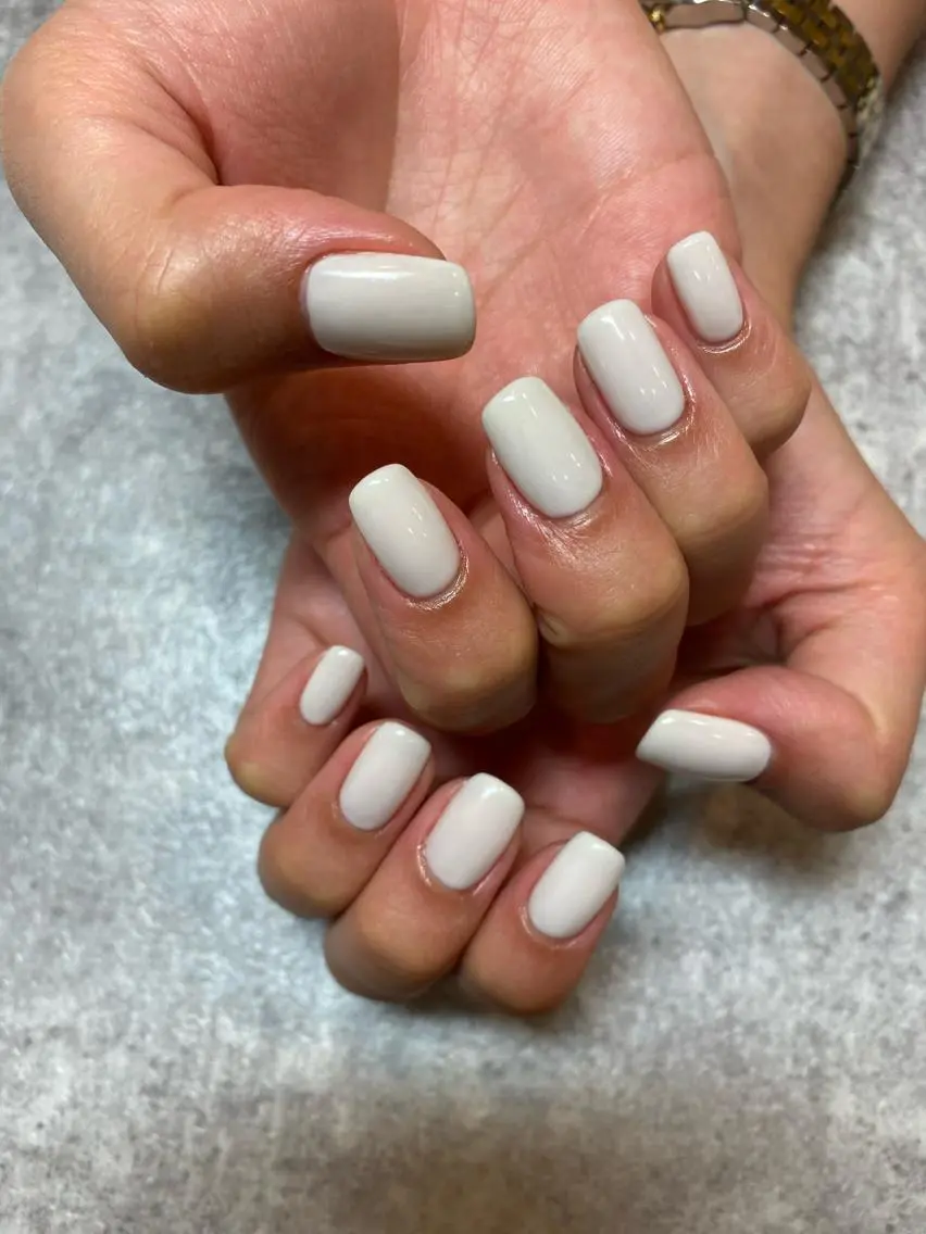 ネイル ハンドネイル 【LINON】 airiのネイルデザイン
