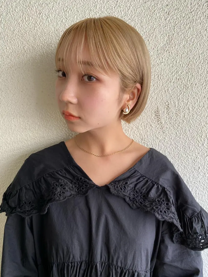 ショート カラー ハイトーンカラー ボブ Pia ツボイ ケイタのヘアスタイル