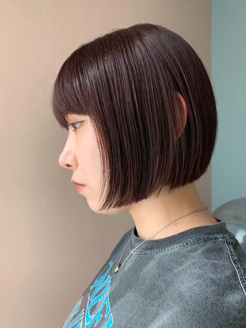 ショート カラー ブリーチ ブラウンカラー ブリーチなしカラー レッドカラー レッドブラウン hubhair レイヤー/透明感のヘアスタイル