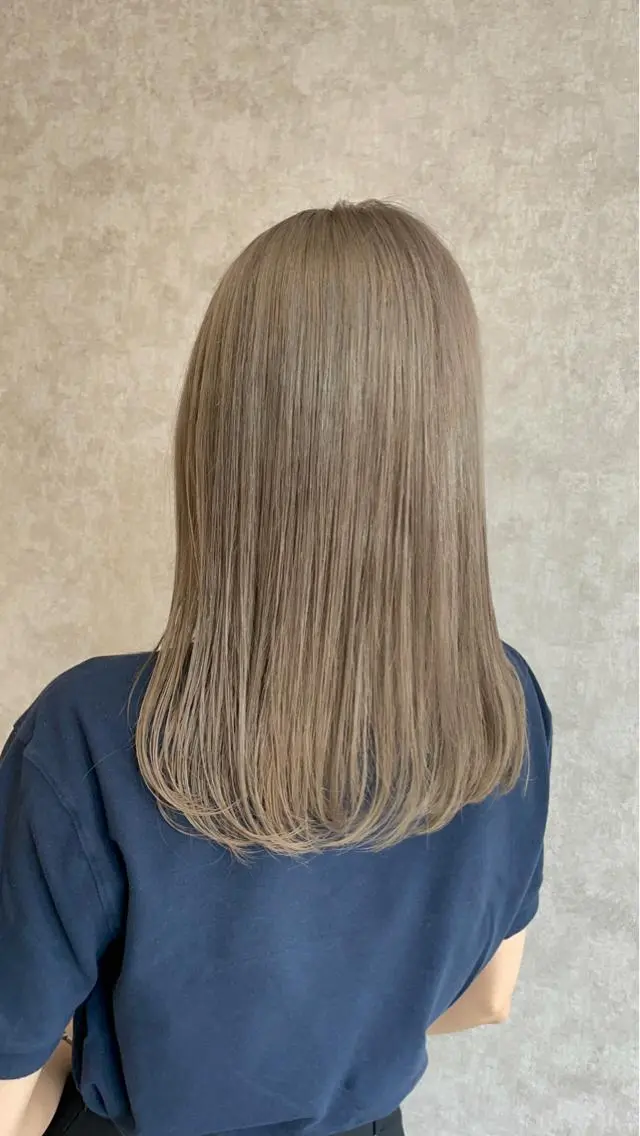 カラー ベージュカラー ミルクティーベージュ ヘアカラー バレイヤージュ特化｜ Takuのヘアスタイル