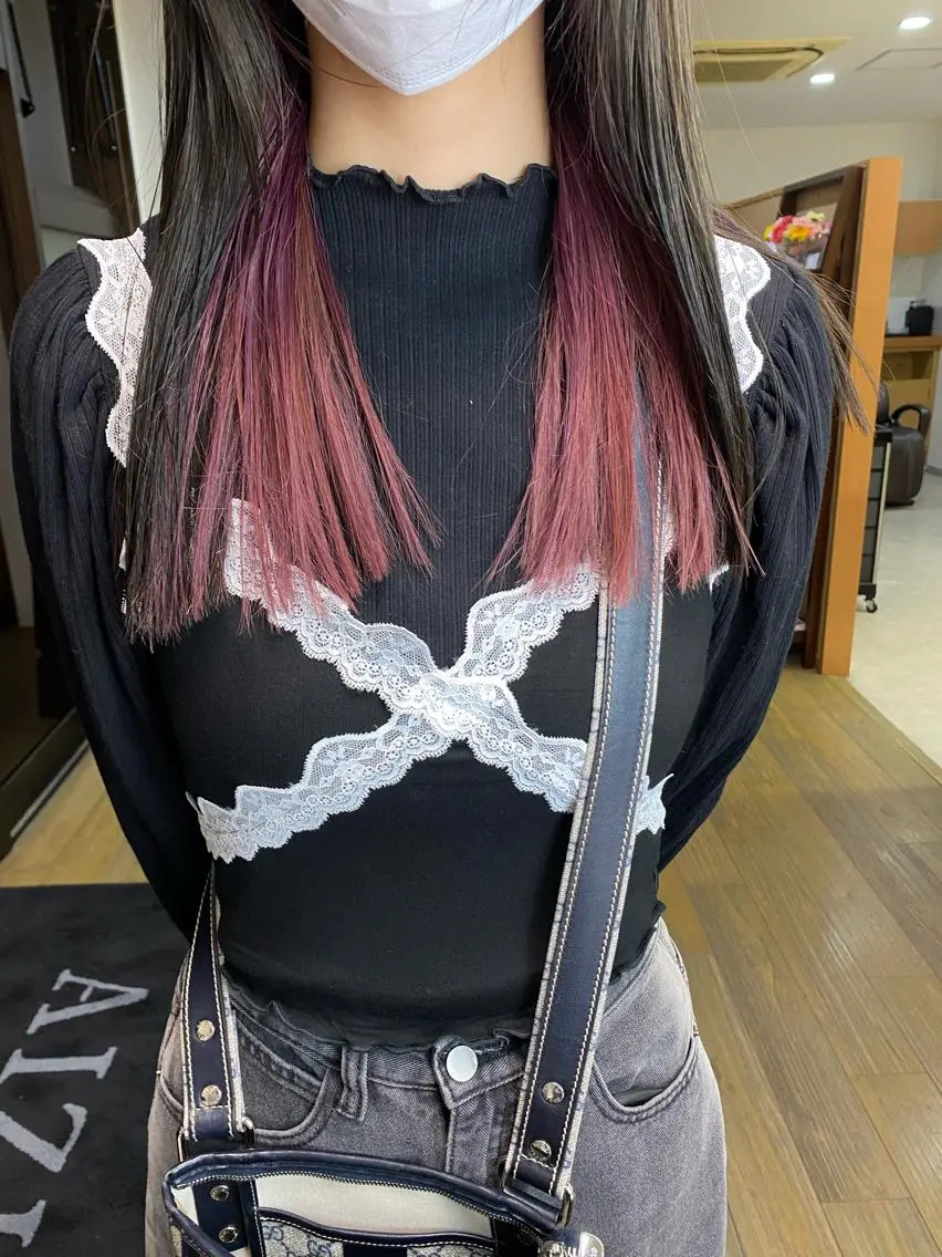 セミロング カラー カット ヘアカラー トリートメント ブリーチカラー🫧 森　凪沙のヘアスタイル
