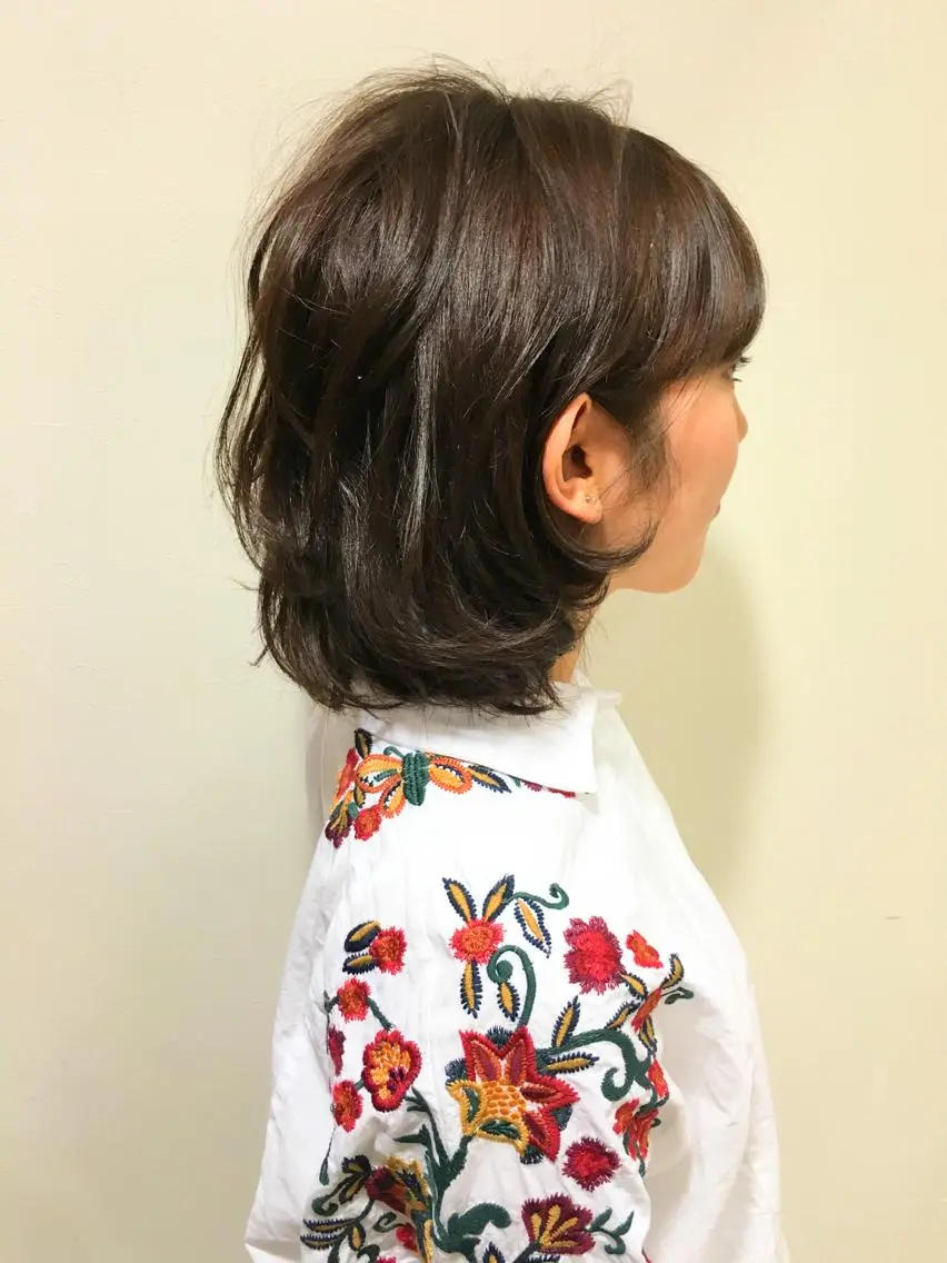 ショート カラー アッシュ ベージュカラー ボブ ディレクター ノナカのヘアスタイル