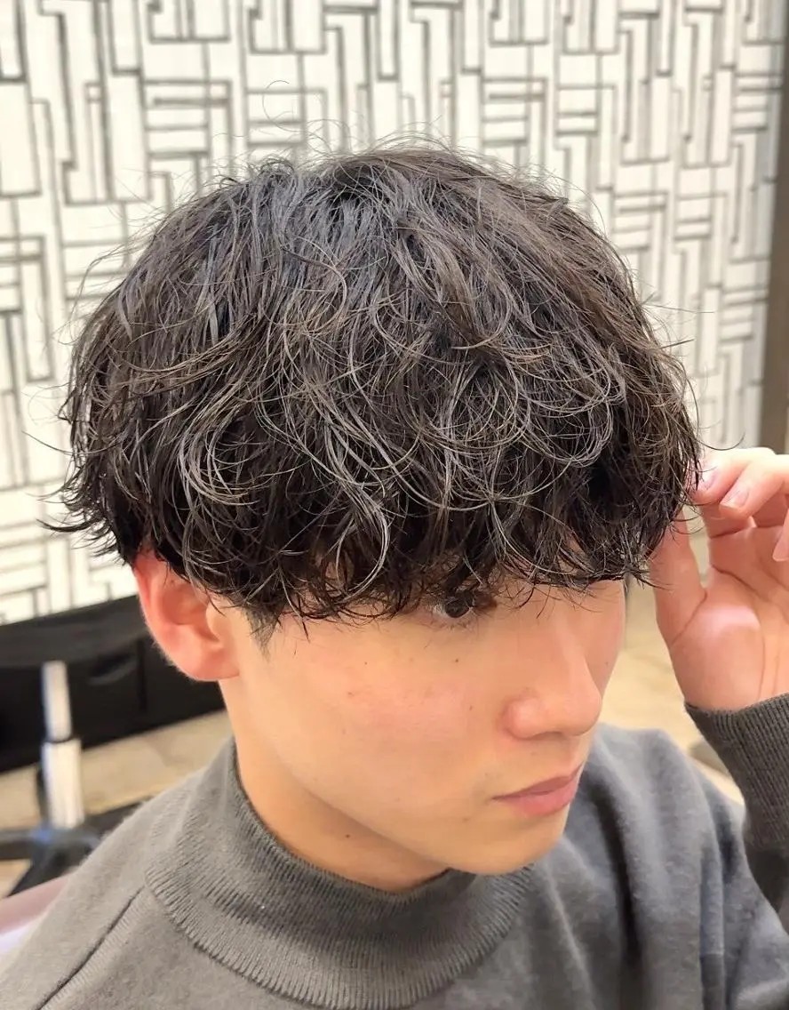 パーマ メンズ メンズパーマ カット パーマ RITZ 小平颯真のヘアスタイル